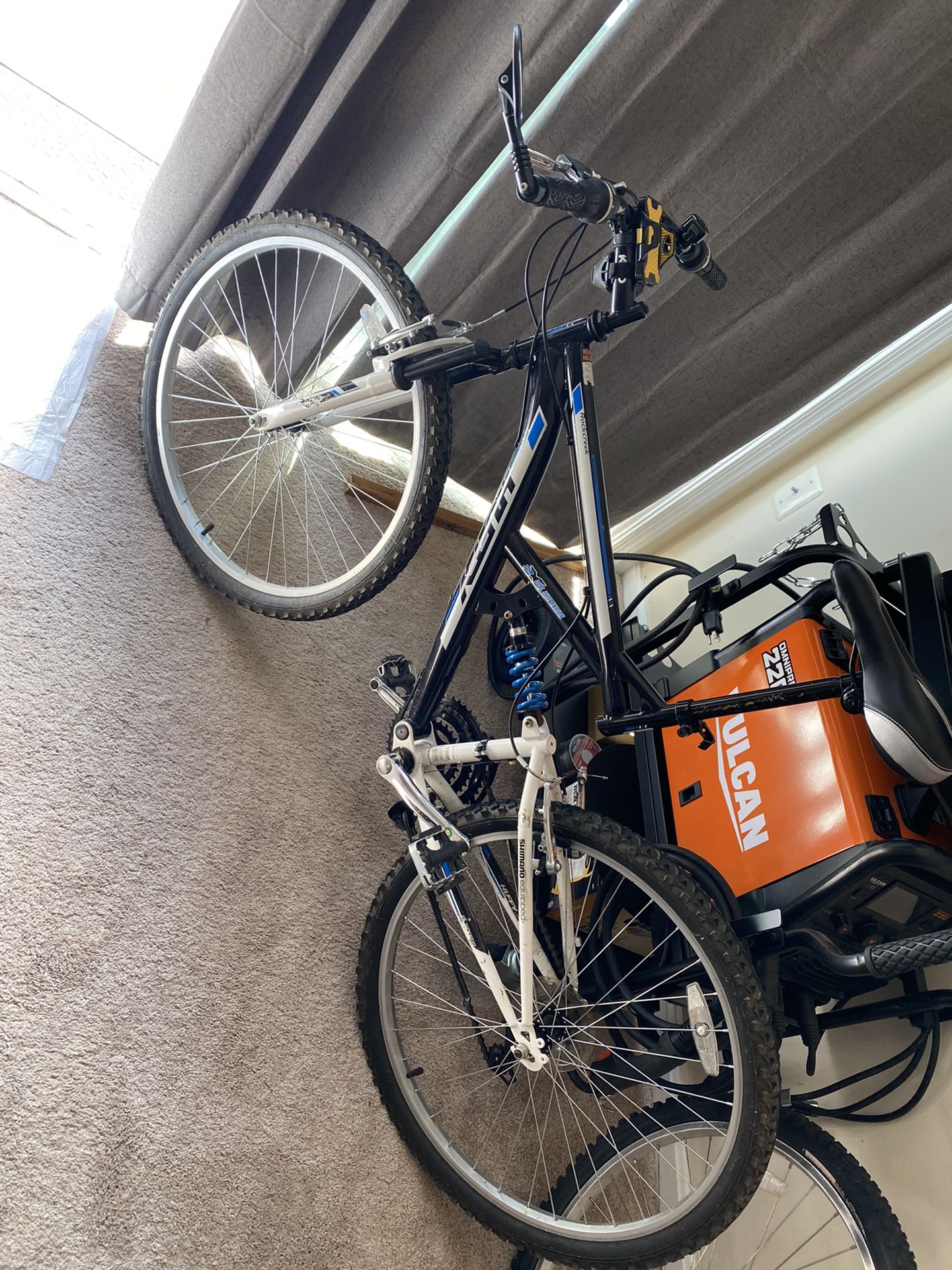 26” huffy rockcreek dual suspension mountain bike