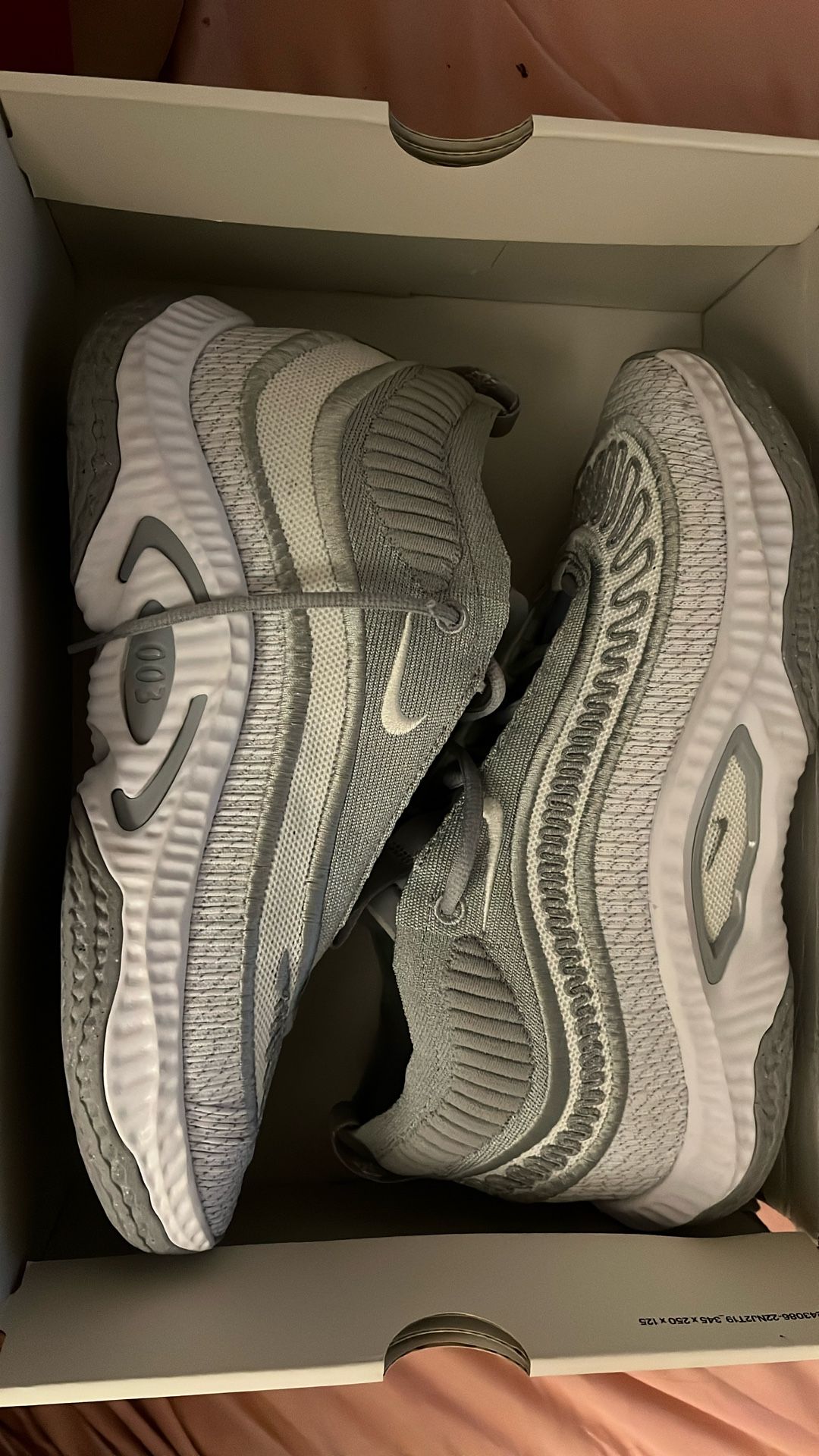 Men’s Nikes Size 10