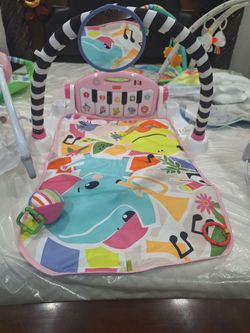 Fisher-Price Kick and Play Piano Gym