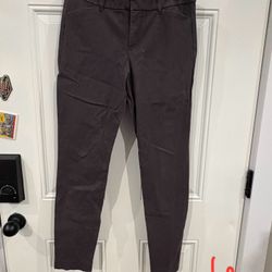 Size 6 Women’s Old Navy- Grey Dress Pants