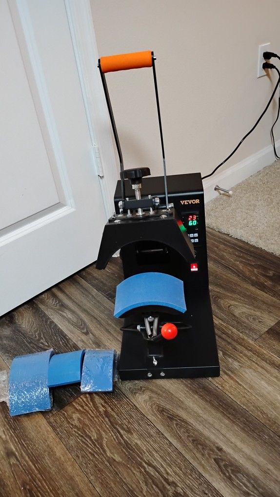 VEVOR TLM2310-4S Manual Heat Press Machine for Hats, 580W
