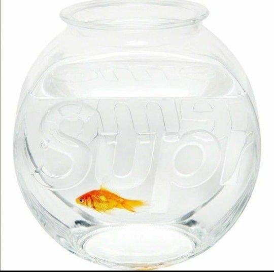 Supreme Fish Bowl Clear FW20
