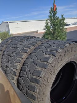 Tires 315/70r17