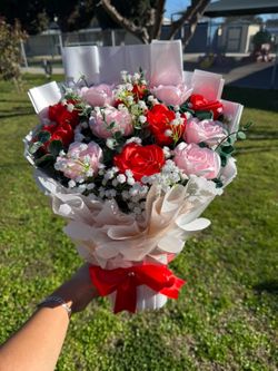 Flat Floral Arrangements
