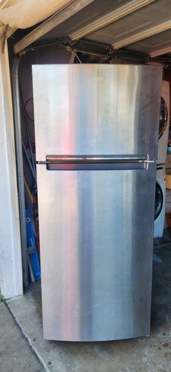 2023 whirpool refrigerator.