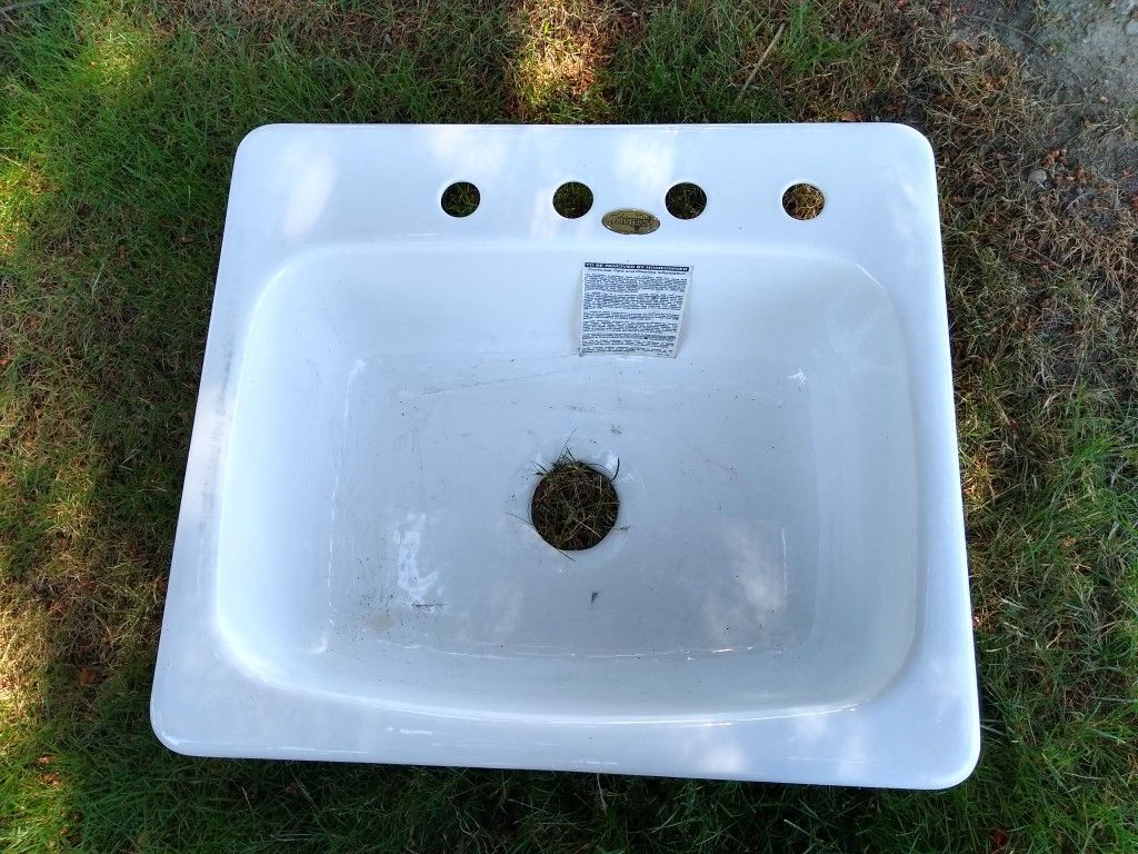 Jacuzzi kitchen sink for Sale in WA OfferUp