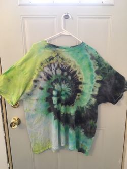 Hand Made Tie Dye Xl