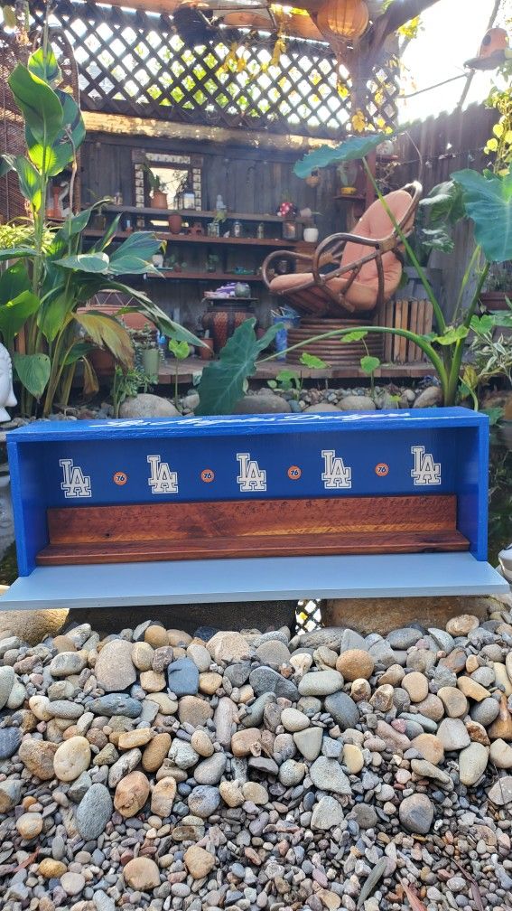 2ft Wooden DODGERS dugout