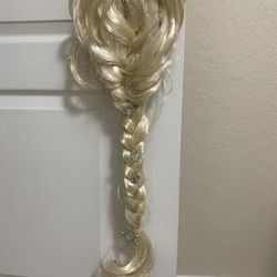 Elsa Wig