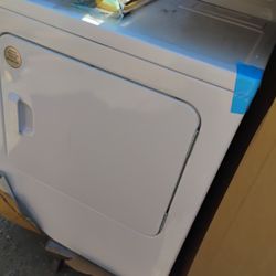 Never Been Used Amana Gas Dryer