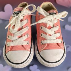 Converse Chuck Taylor Classic Toddler Shoe 5T Pink Kid Walk Style Comfort EUC
