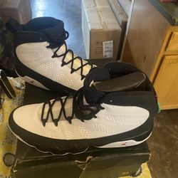 Jordan’s Brand New Size 17 