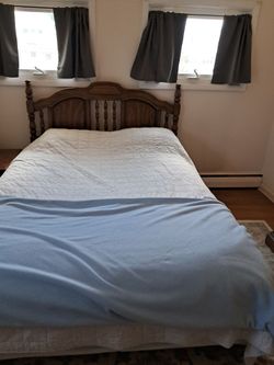 Queen bedroom set