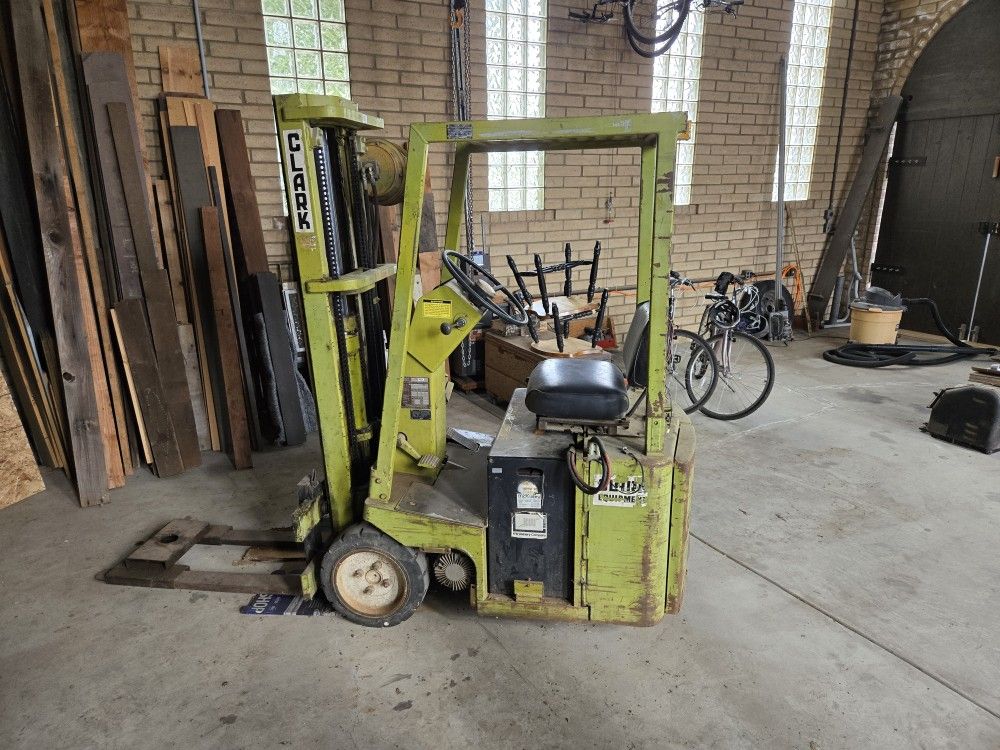 Clark Electric Forklift