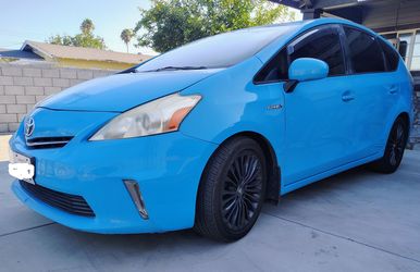 2013 Toyota Prius V