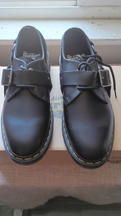 Dr Martens Henree Black Polished Smooth Leather Shoes