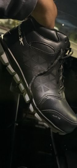 Reebok composite toe work boots (BRAND NEW)