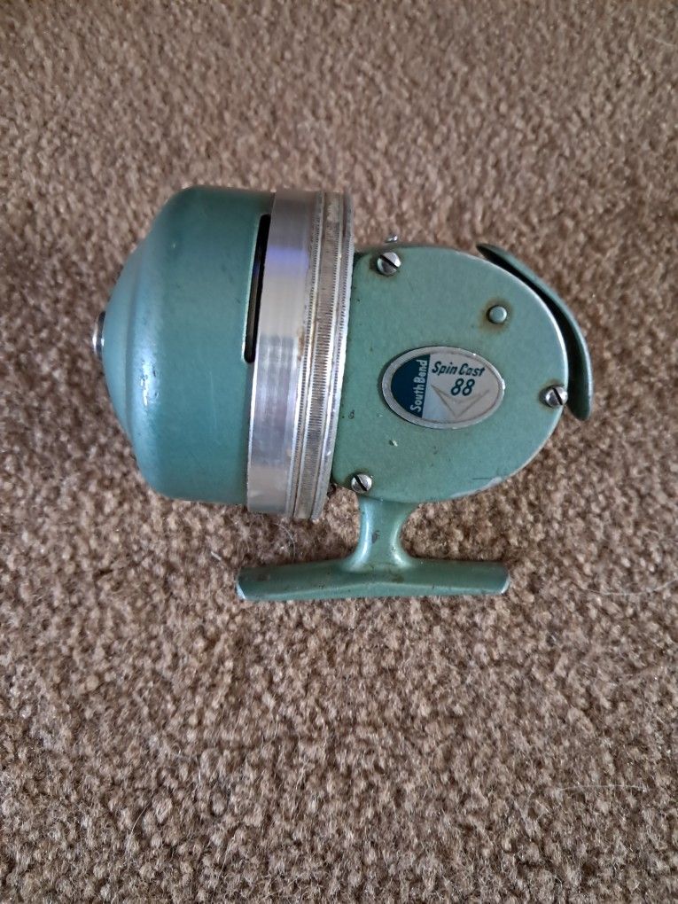 South Bend Spin Cast 88 Fishing Reel