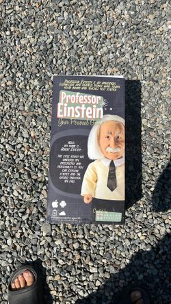 Robot Professor Einstein