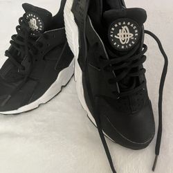 Nike Air Huarache 