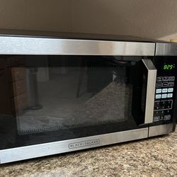 Black and Decker Microwave 