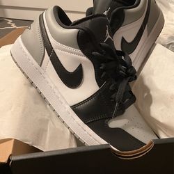 Jordan 1s Gray Black