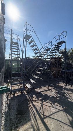 14 step warehouse rolling ladders