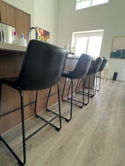 4 Black Bar Stools
