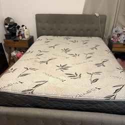 Queen Bed with Mattress 