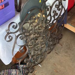 Hanging metal wall art