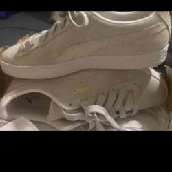 Gray Pumas Men’s Sz 9