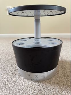 AeroGarden Harvest Indoor Hydroponic Garden