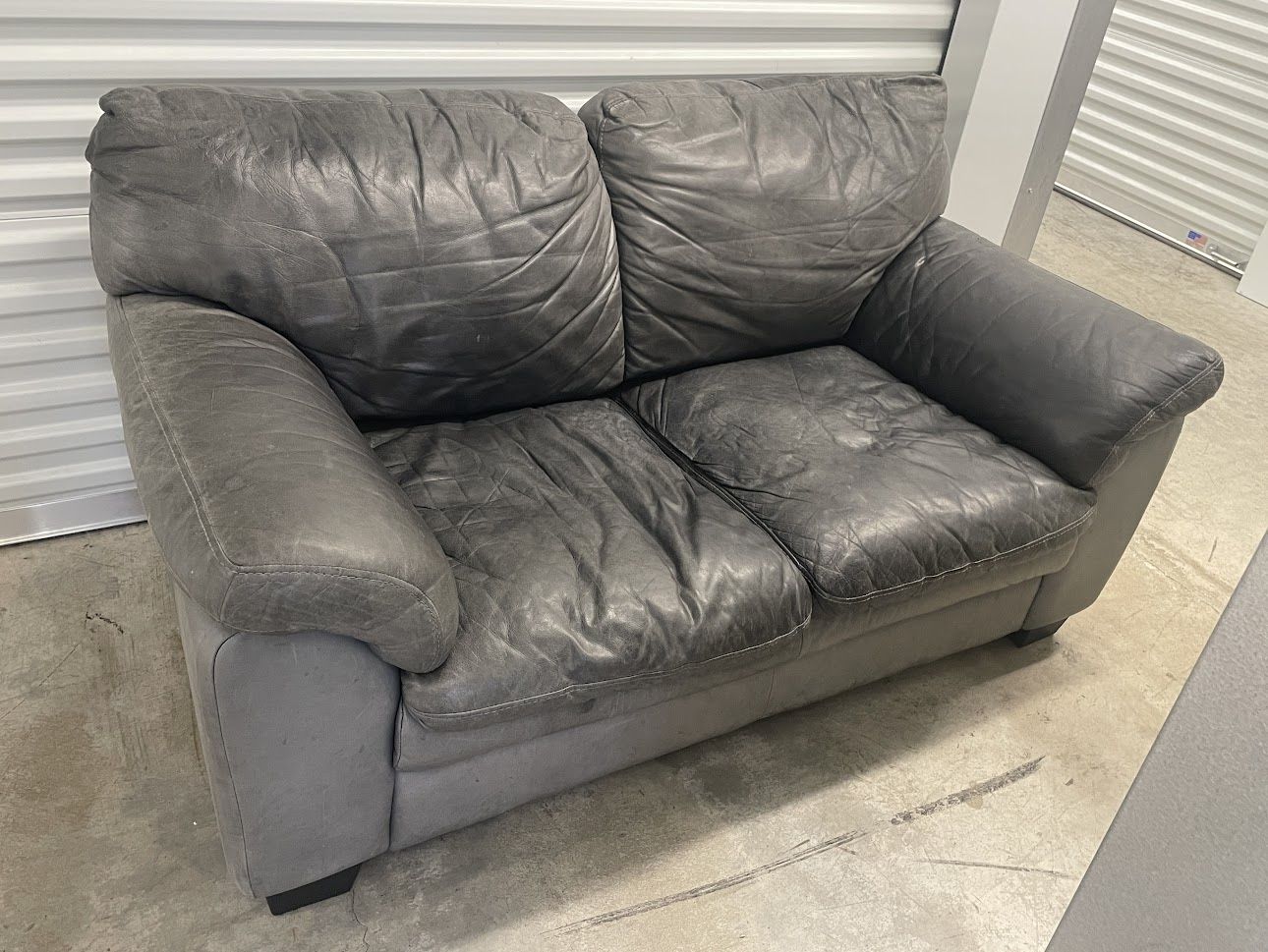 Black leather Couch 