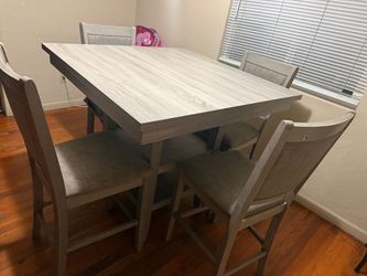 Comedor 4 sillas
