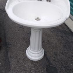 Sink And Faucet