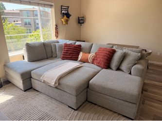 Couch: Bresslyn Place 2 Piece Sectional with Chaise and Ottoman from Ashley Furniture