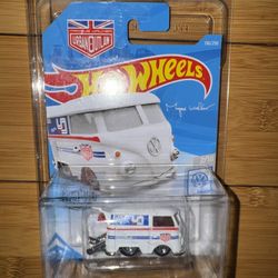 Hot Wheels Kool Kombi Magnus Walker 