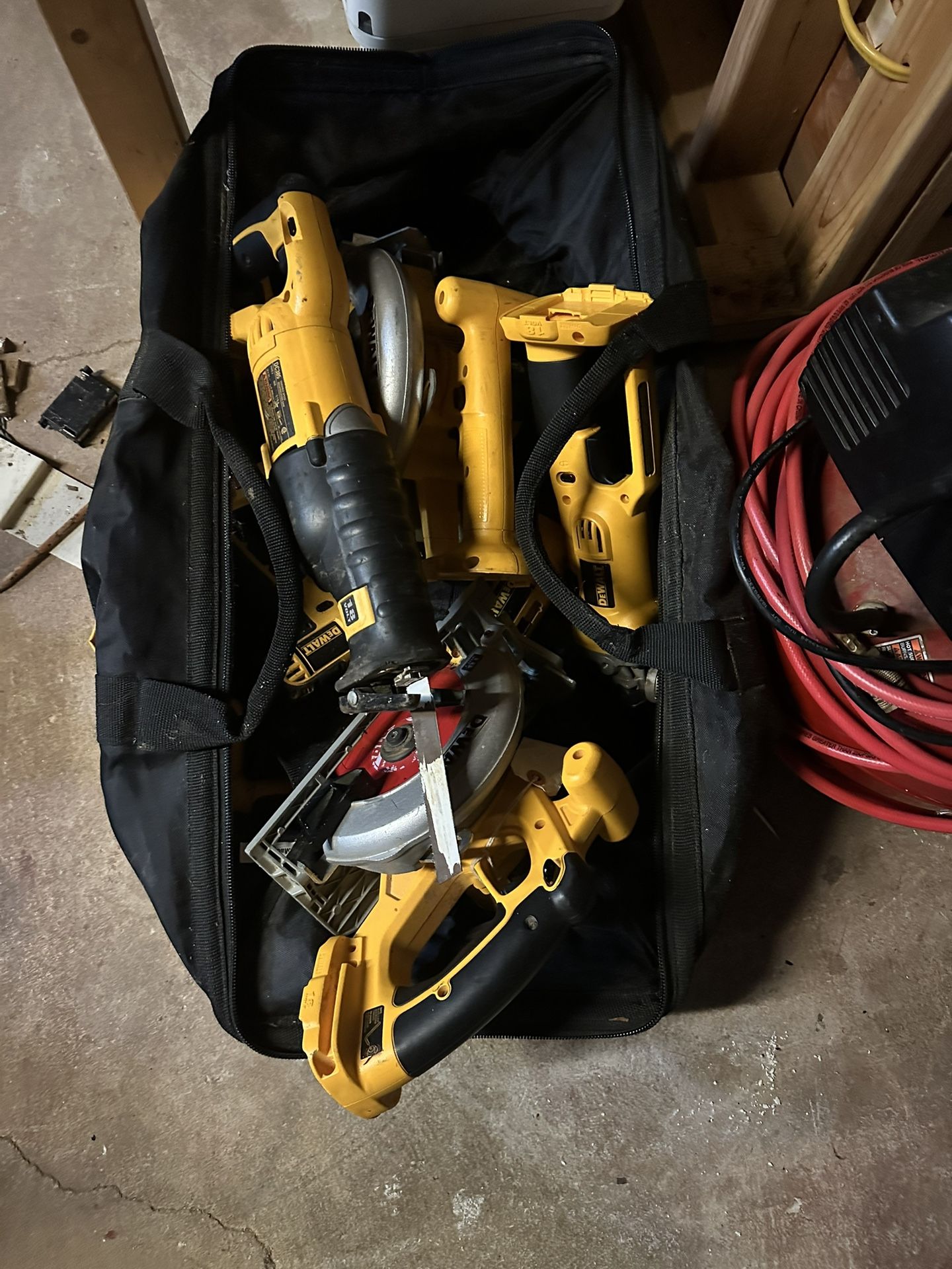 Dewalt Battery Tools