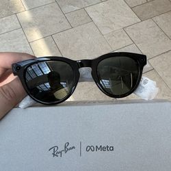 Meta Ray Bans (new)