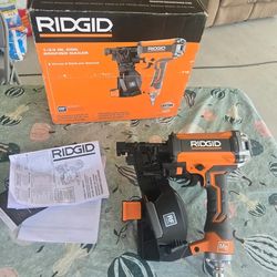 🔥$100 FIRM PRICE🔥 RIDGID Pneumatic 15 Deg. 1-3/4 in. Coil Roofing Nailer