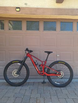 TREK FUEL EX8 GEN 6 CARBON  29 ER FULL SUSPENSION MOUNTAIN BIKE SETUP TUBELESS
