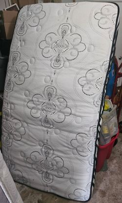 Twin mattress