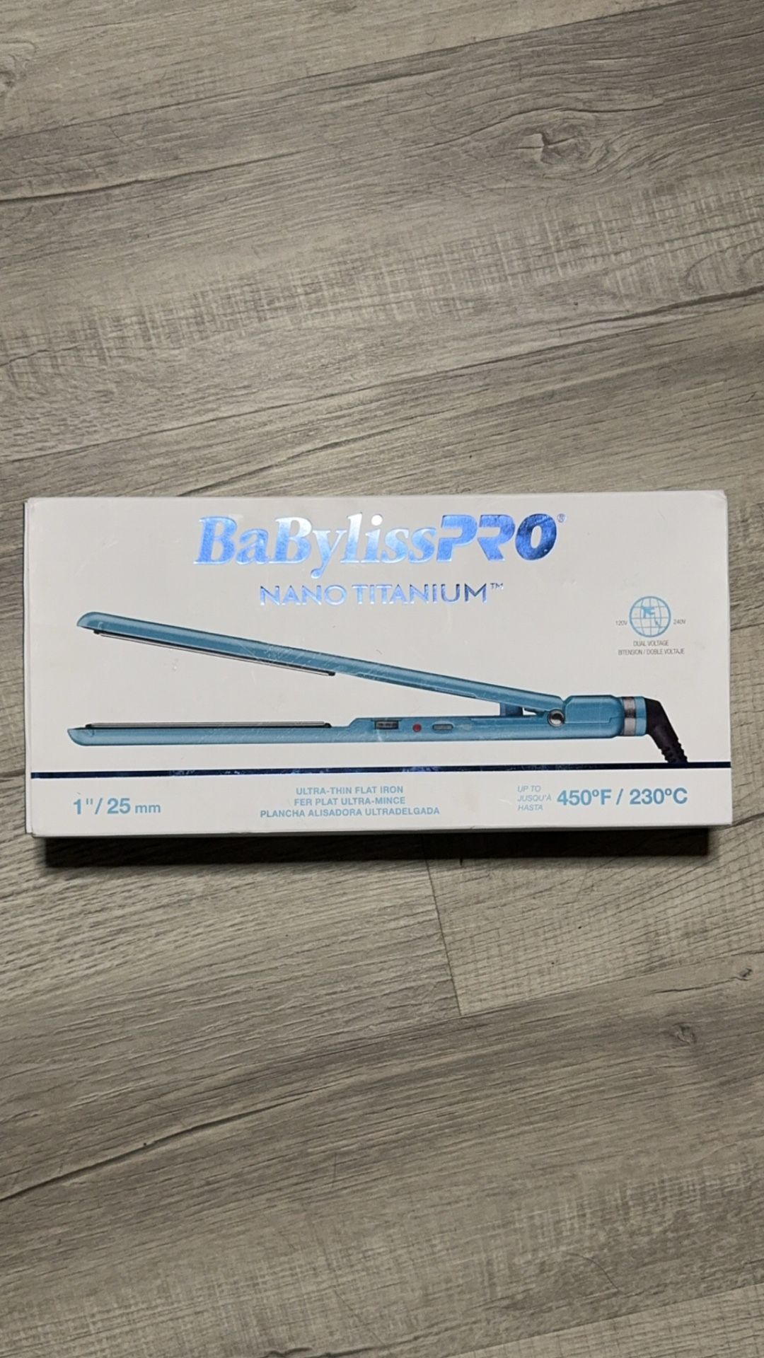 BaByliss Pro NANO TITANIUM™ 1" ULTRA-THIN STRAIGHTENER