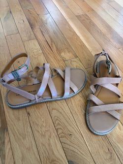 New Lucky Brand Sandals
