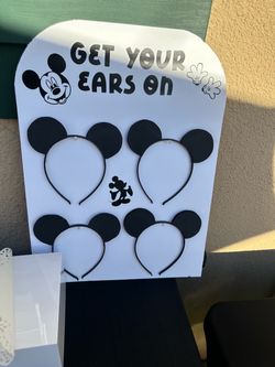 Mickey Mouse “get your ears on” stand **read description**