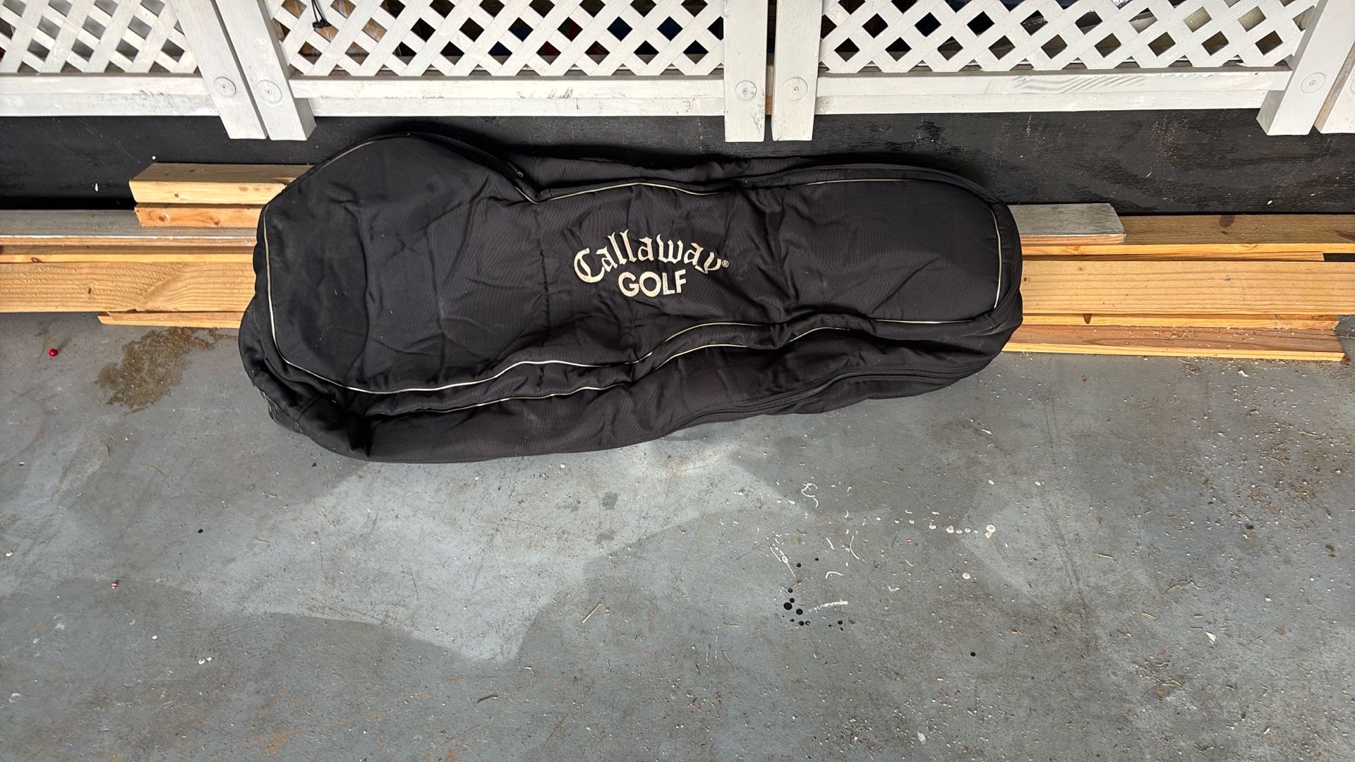 Callaway Soft Padded Foldable Golf Club Travel Bag
