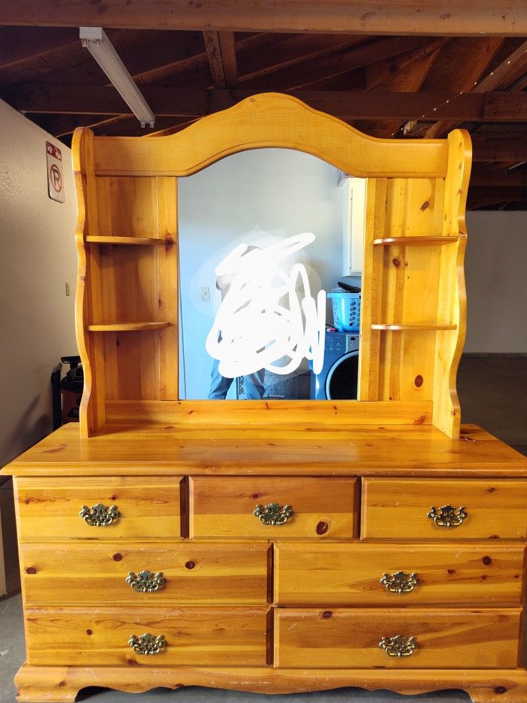 Nice Solid Wood Dresser With Mirror 