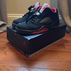 Jordan 5 Low