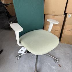 Task Chair