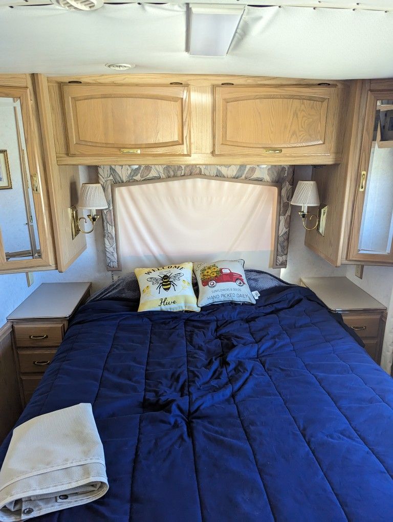 1995 Vectra Winnebago 33 Foot RV for Sale in Willow Springs, CA OfferUp